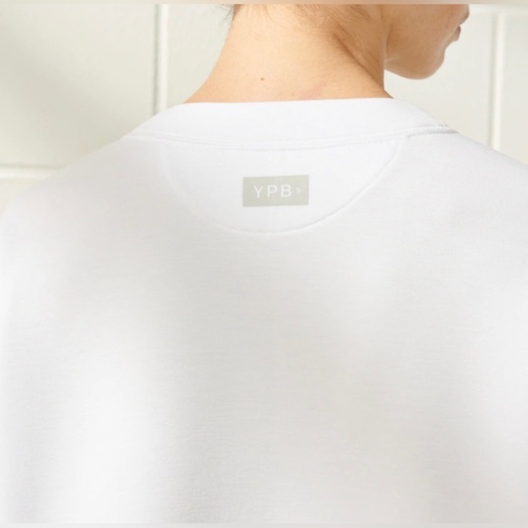 YPB Abercrombie Women’s neoKNIT Legging-Friendly Crew Sweatshirt in White Size S - Picture 4 of 11